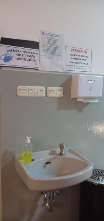 Peta Hostel Bandung Exteriör bild