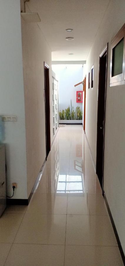Peta Hostel Bandung Exteriör bild